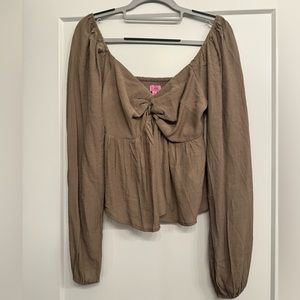 FRANCESCAS brand new twist front top